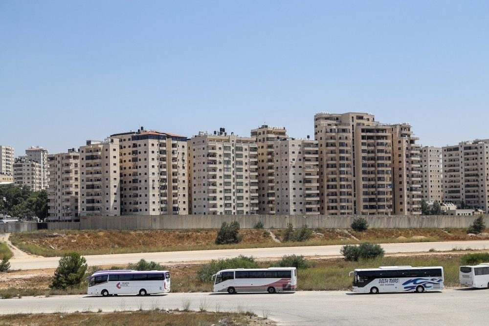 בית המשפט העליון דן בעתירה בשם יותר מ־200 מתושבי כפר עקב על רקע משבר אספקת המים